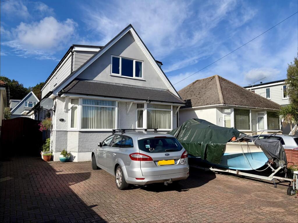 5-bed detached on Woodlands Avenue, Hamworthy, £600,000