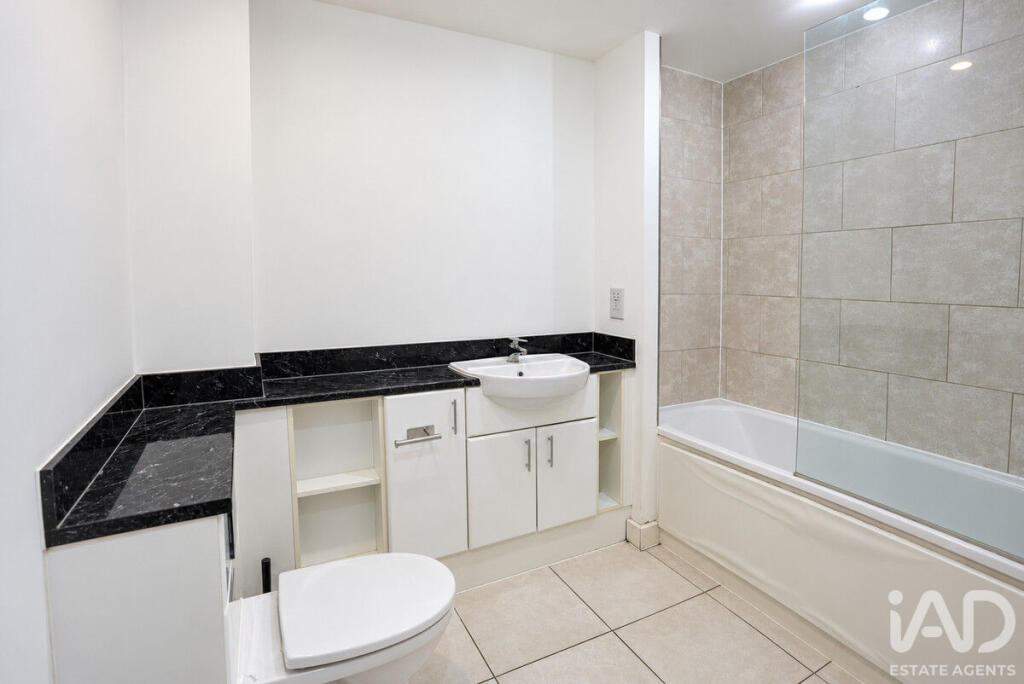 Apartment in London, Ladywell - View 5