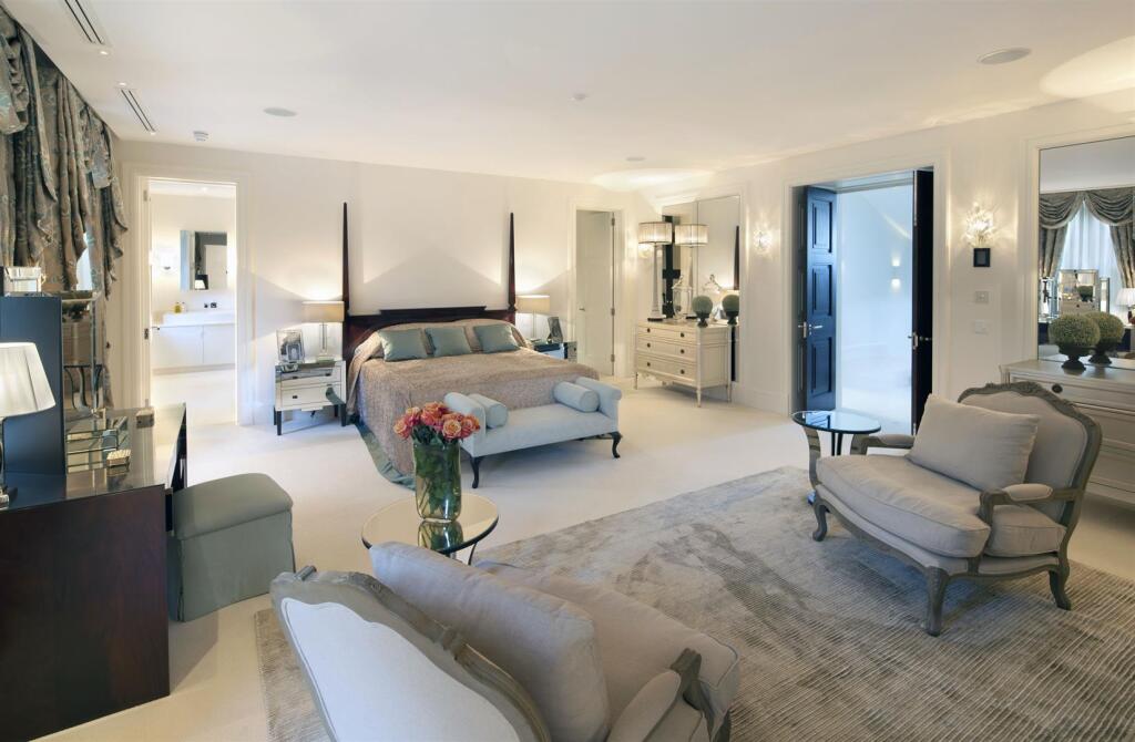 House in London - View 5