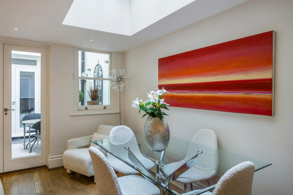 Apartment in London, South Kensington - View 5