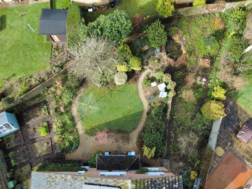 Cheviot Close, Newbury photo 2