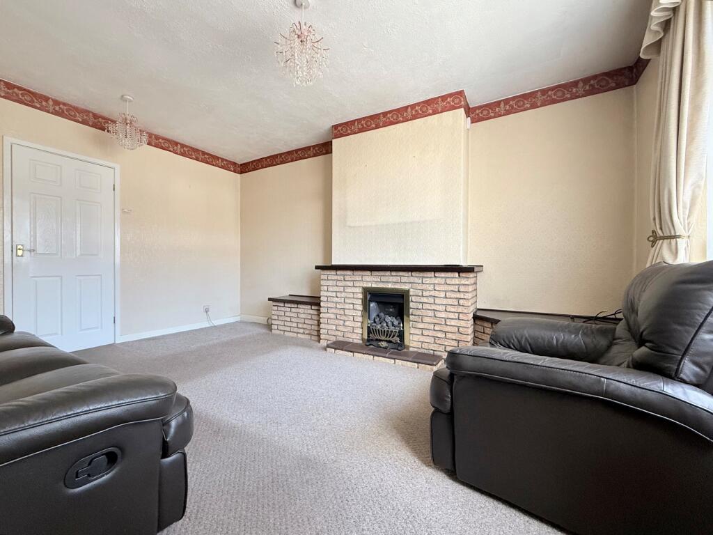 House in Stoke-on-Trent - View 2