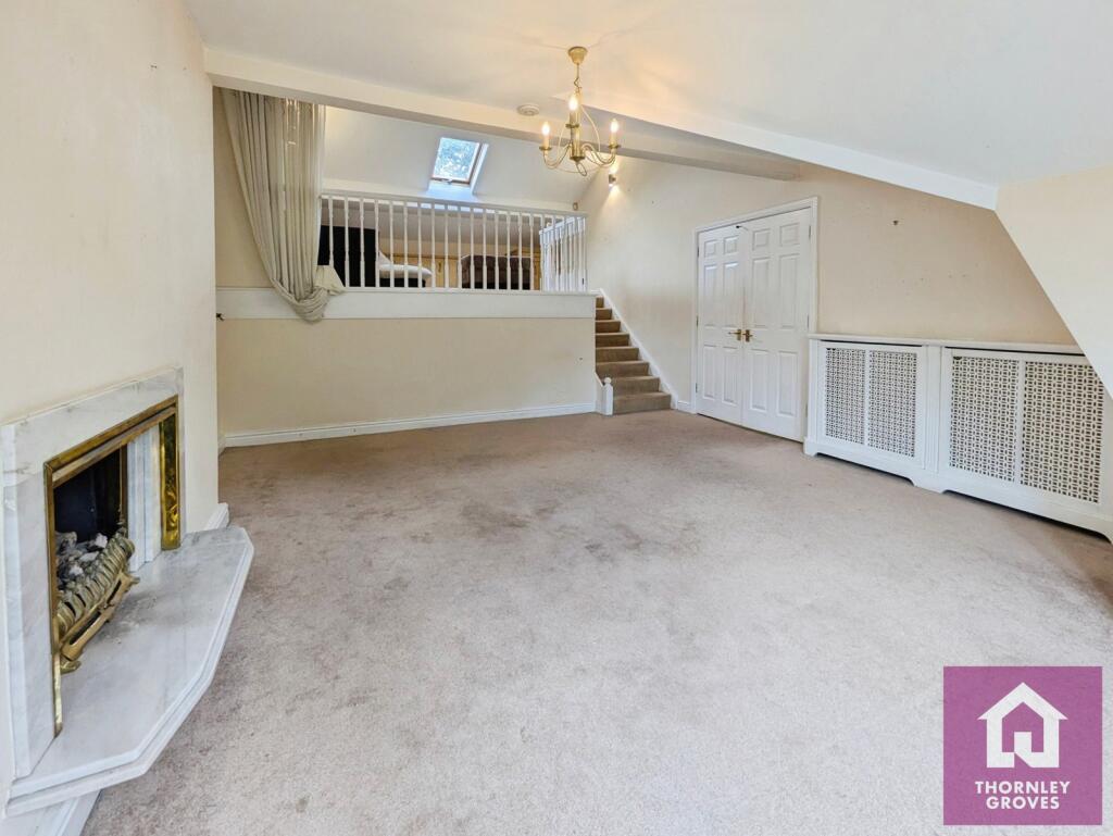 Apartment in Salford, Greater Manchester - View 2