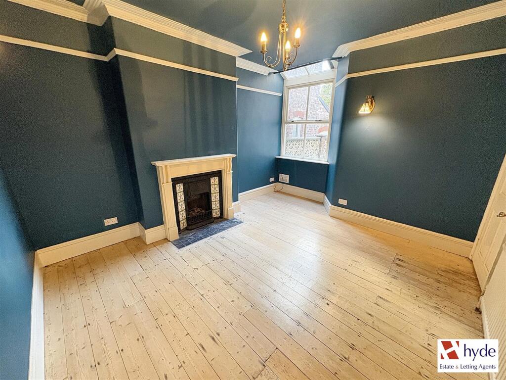 House in Salford, Higher Broughton - View 5