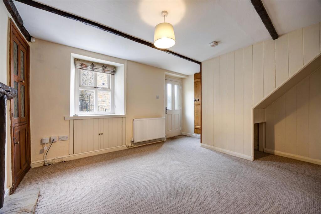 House in Lancaster - View 5