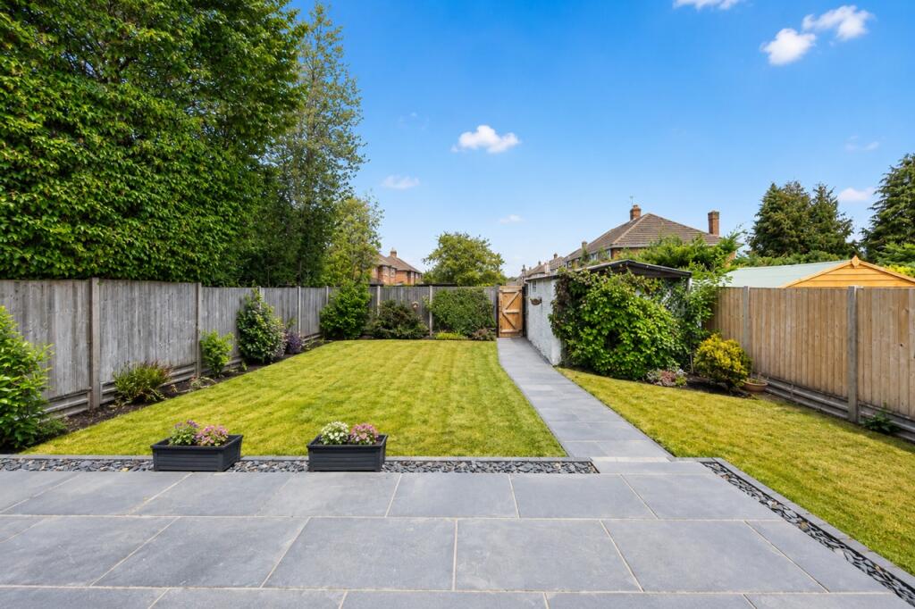 House in St Albans, Colney Street, St Stephen - View 4