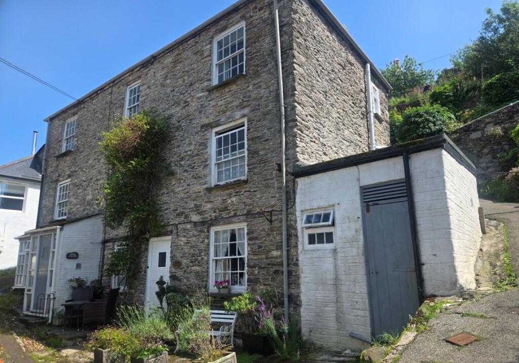 Main image of property: Island House, Hannafore Lane, Looe, Cornwall, PL13 2DU