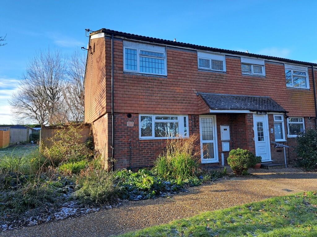3-bed terraced on Kirkstall Close, West Hampden Park, Eastbourne, East Sussex, BN22, £239,950