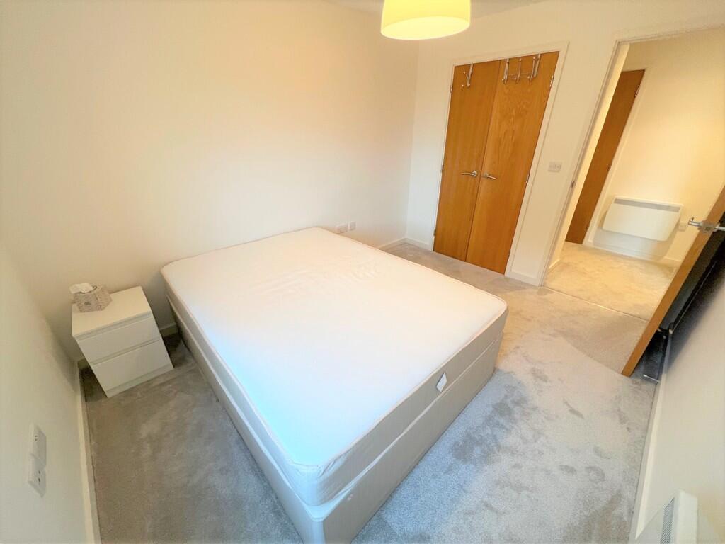 Apartment in Portsmouth - View 4