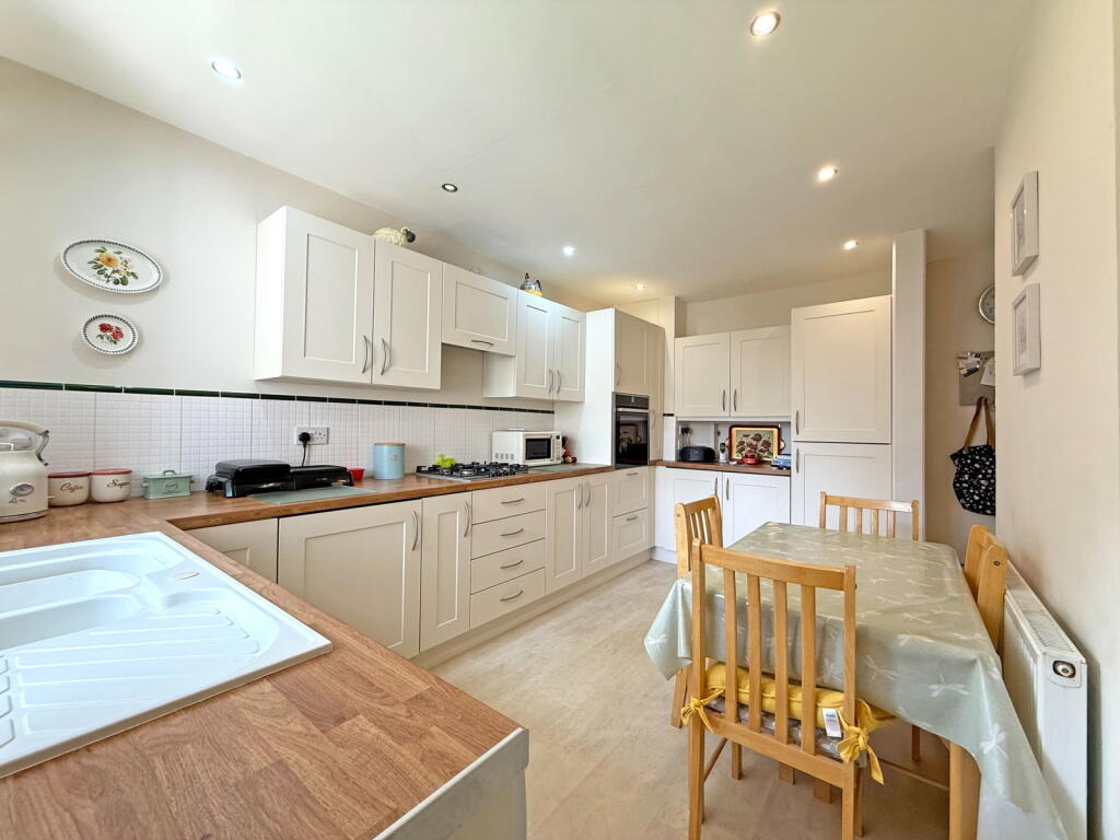House in Milton Keynes - View 5