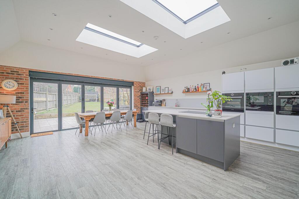 Lodge Road, Knowle, B93