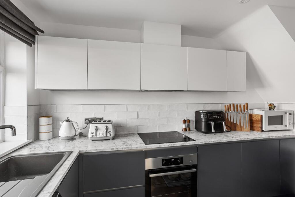 House in Norton-on-Derwent, North Yorkshire - More