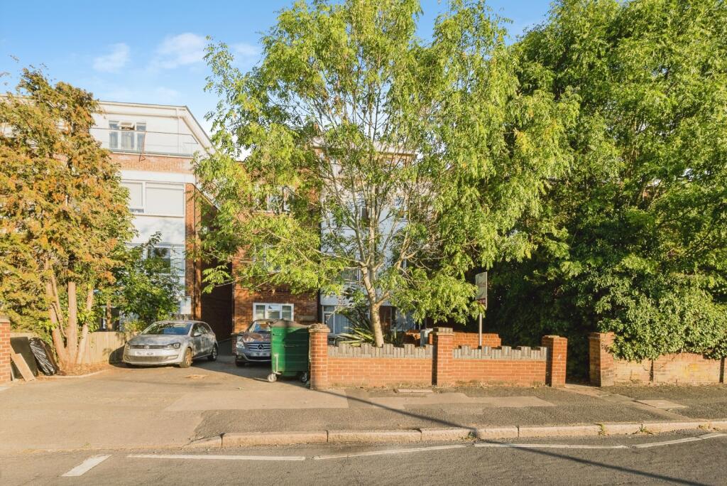Main image of property: The Ridgeway, LONDON, London, E4