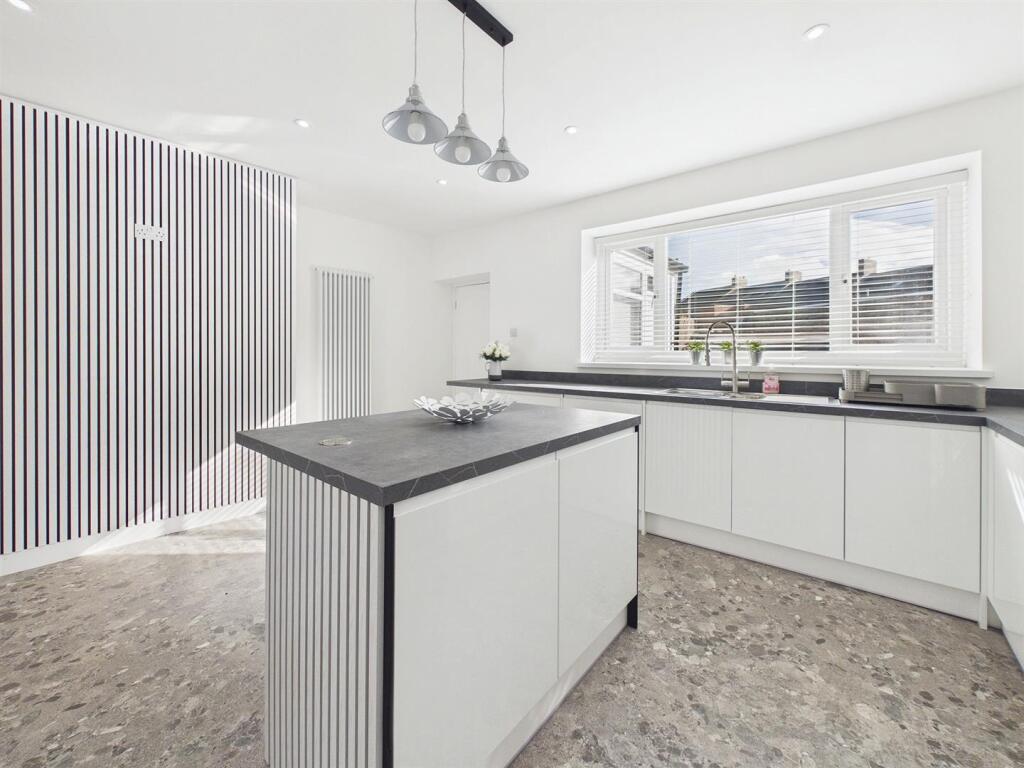 House in Newcastle upon Tyne - View 2