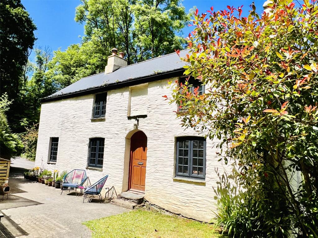 Main image of property: Lee, Ilfracombe, Devon, EX34