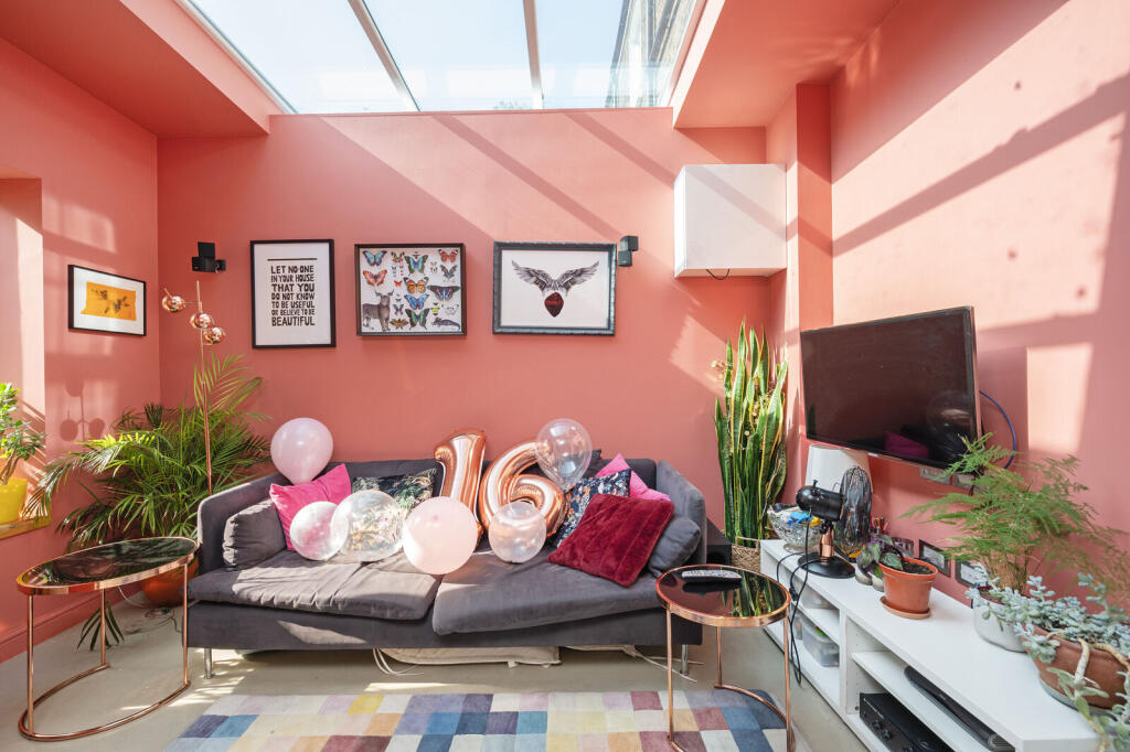 House in London - More