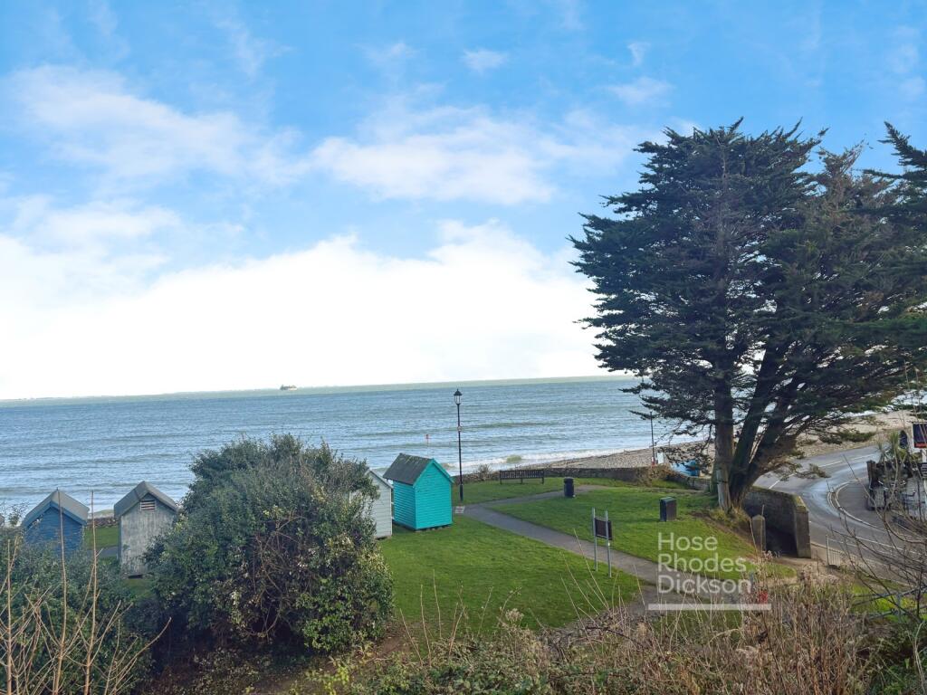 Puckpool Park, Ryde - View 5