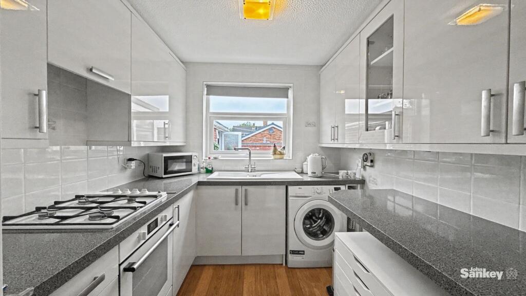 House in Nottingham - View 2