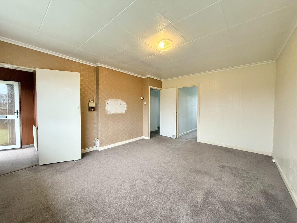 Vernon Close, Penyard, Merthyr Tydfil, CF47 0HY photo 2