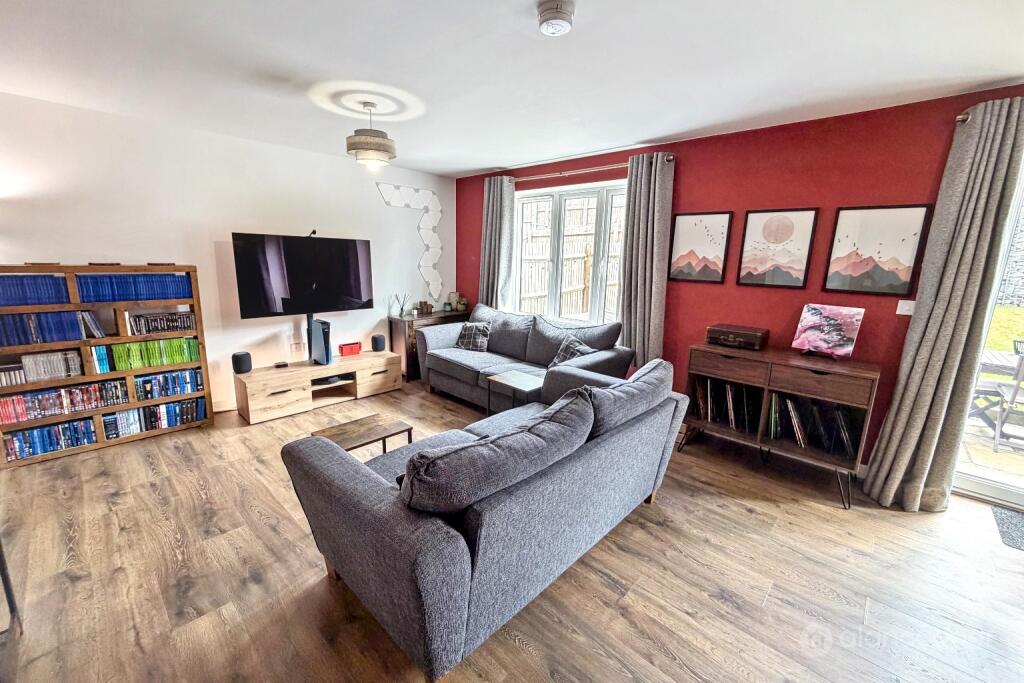 House in Nuneaton and Bedworth, Grove Farm, Whittleford - View 5