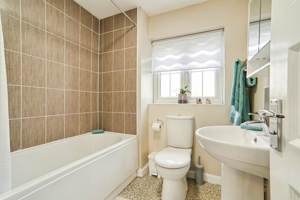 Additional image 9 of The Knoll, Keighley