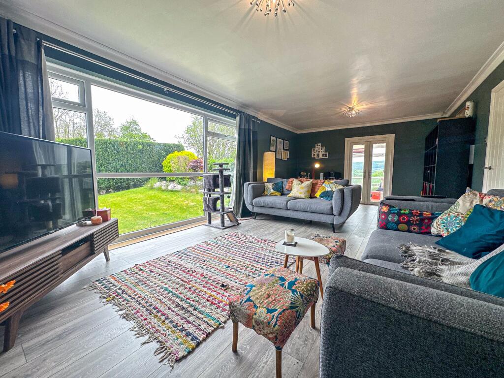 4 bedroom detached house for sale in Thornley Lane, Rowlands Gill, NE39 - More