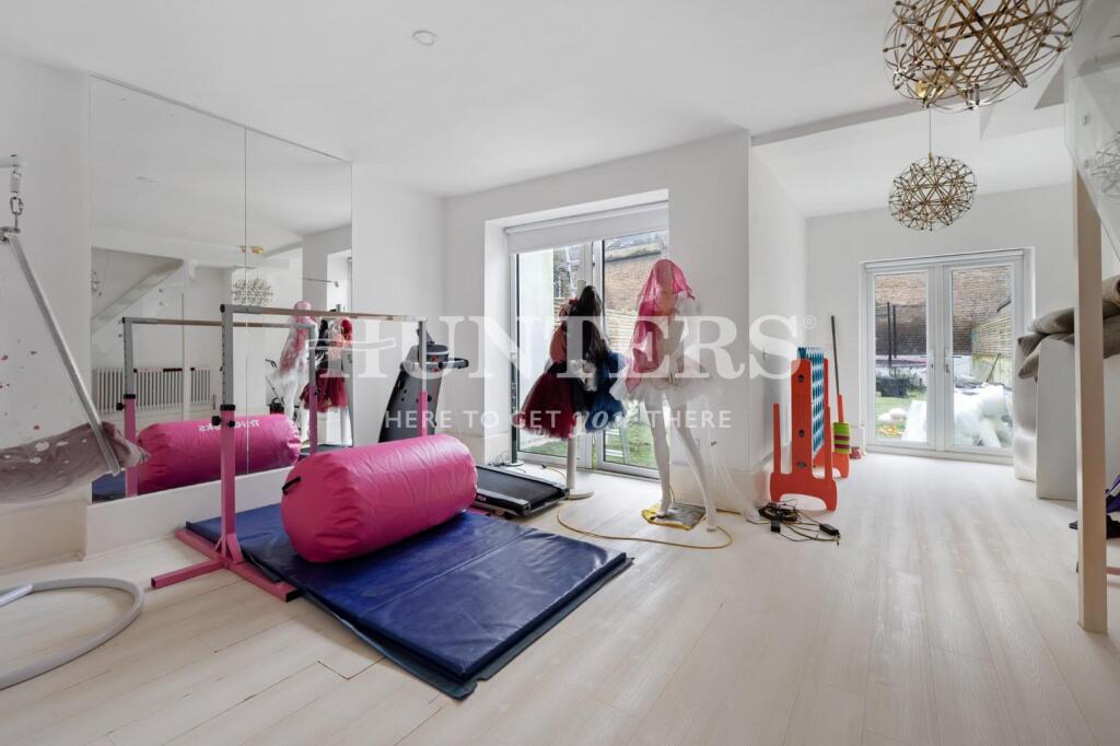 Main image of property: Victoria Road, Queens Park, NW6