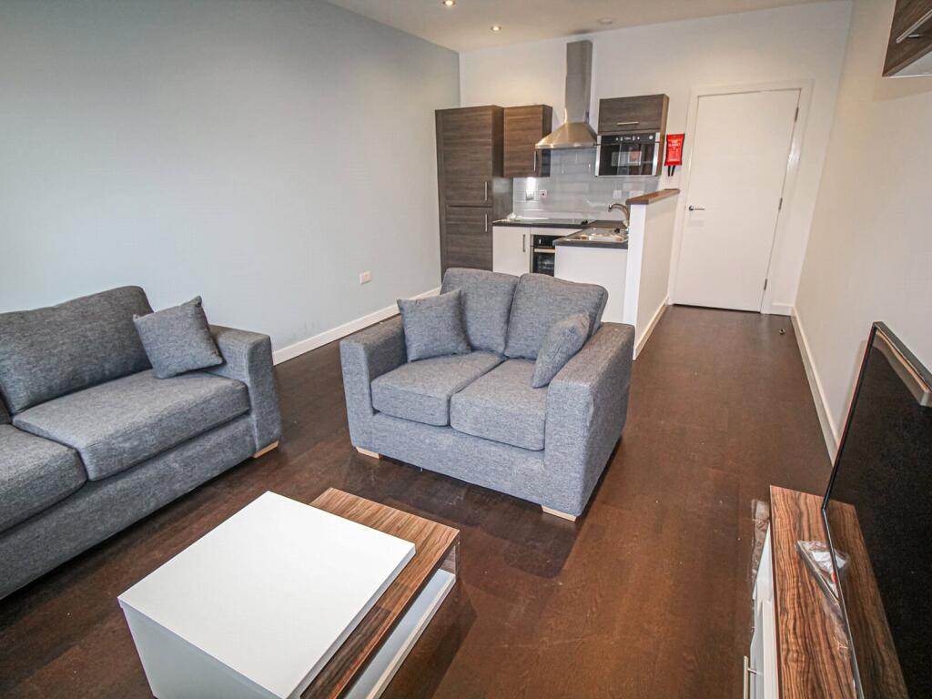 Apartment in Leeds - View 4
