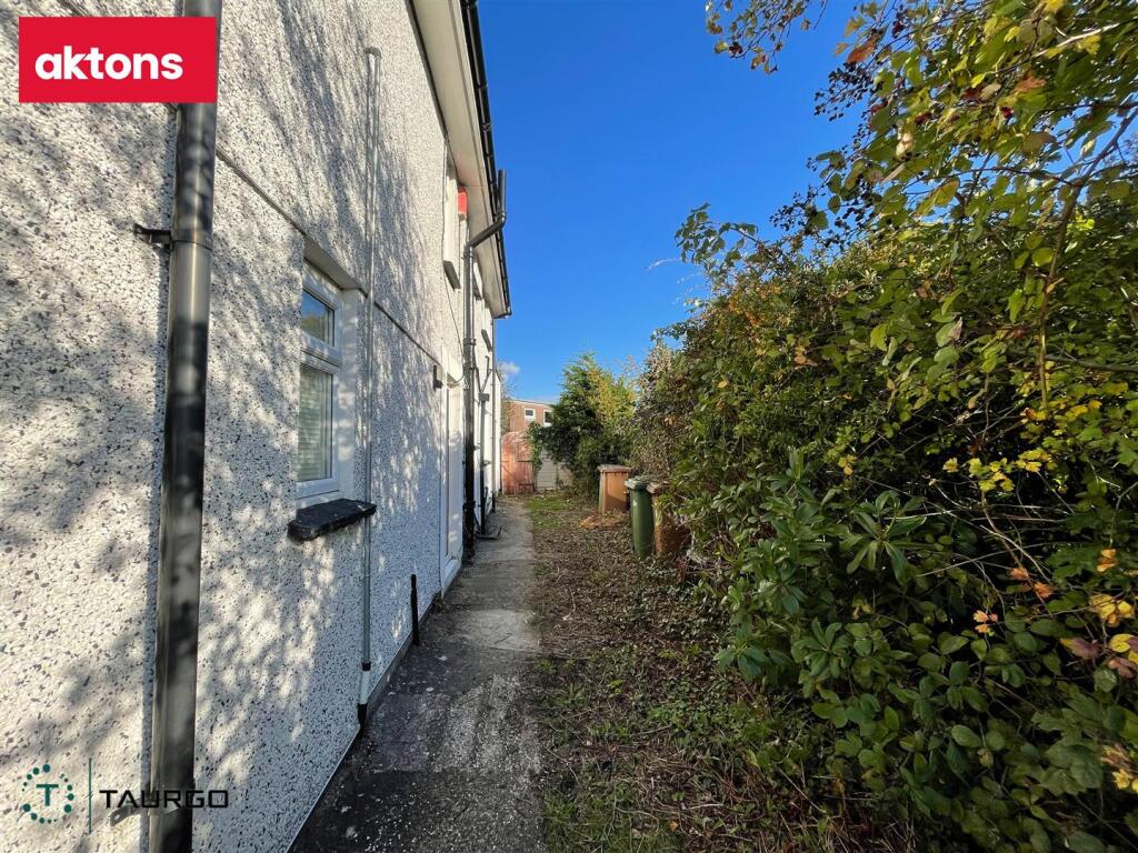 Trapwell, Rudry, Caerphilly photo 4