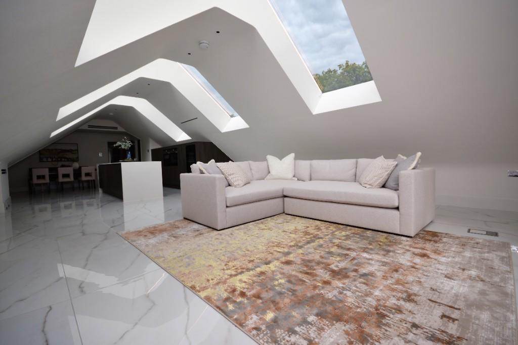 Apartment in Chelmsford - View 2