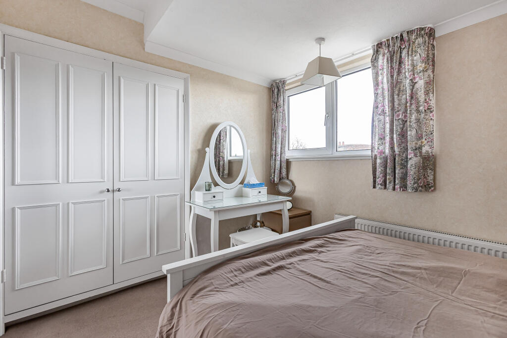 Additional image 13 of Collens Road, Harpenden, AL5