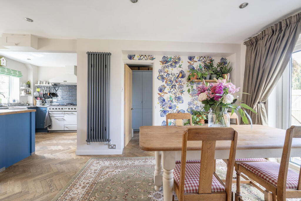 House in Trowbridge, Semington - View 4
