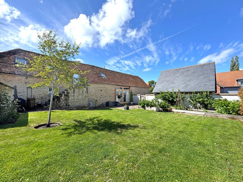 Main image of property: St. James Way, West Hanney, OX12