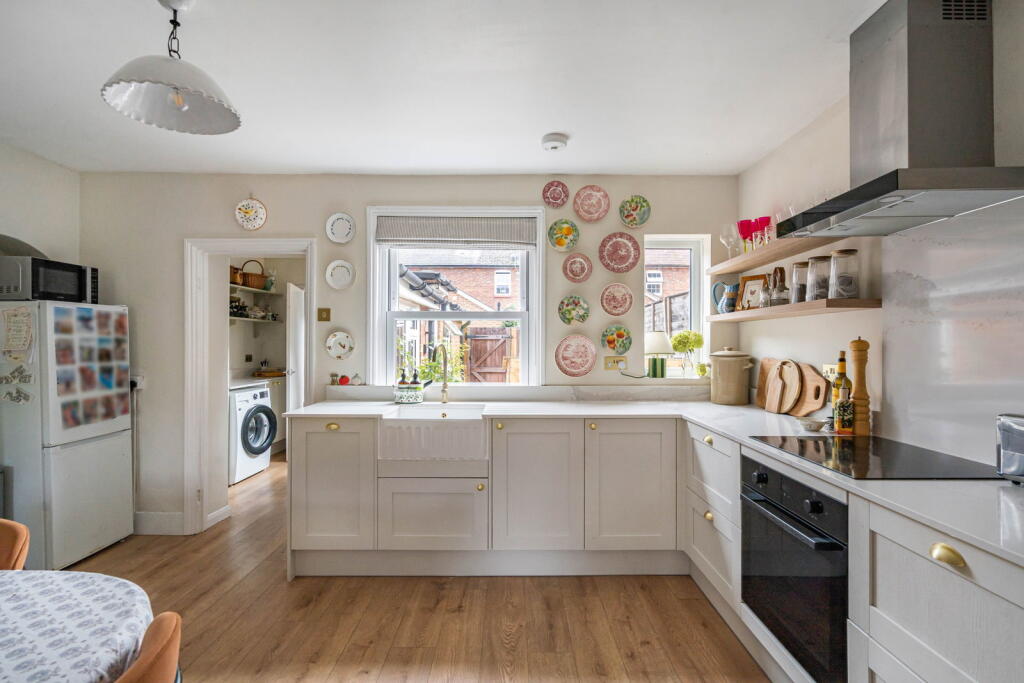House in Waverley, Wonersh - View 4