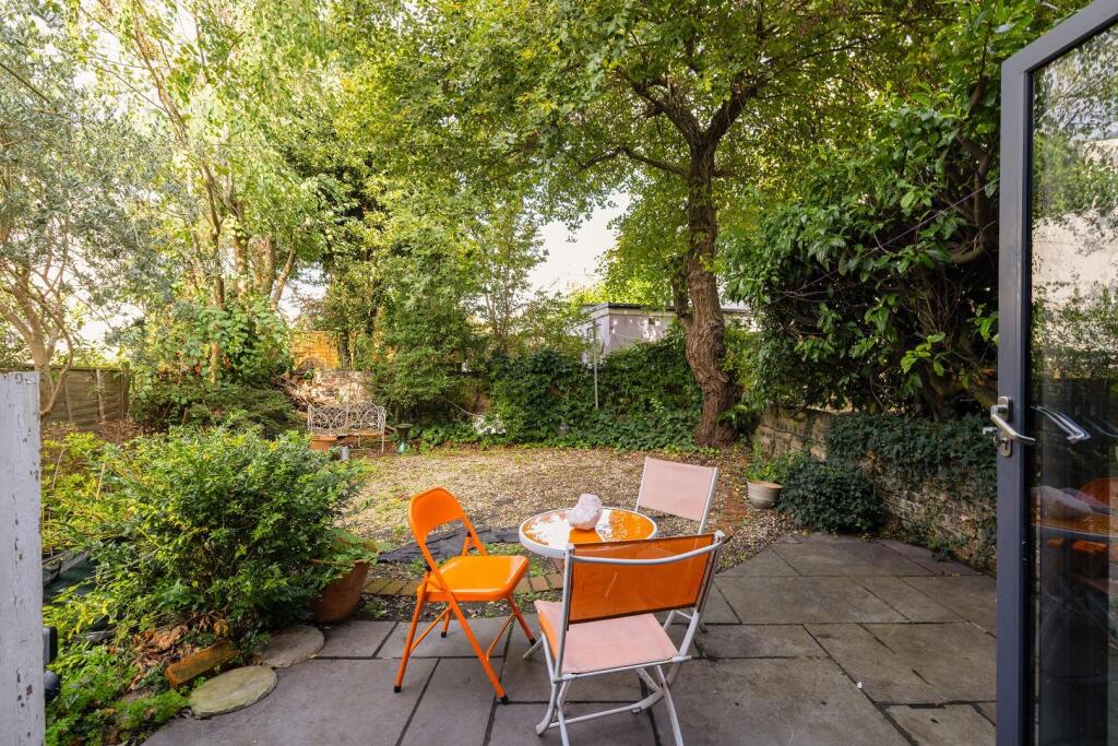 House in Bristol, Baptist Mills, St Werburgh's - More