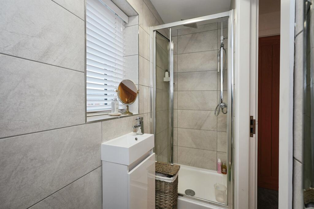 Additional image 16 of Denham Drive, Bradford