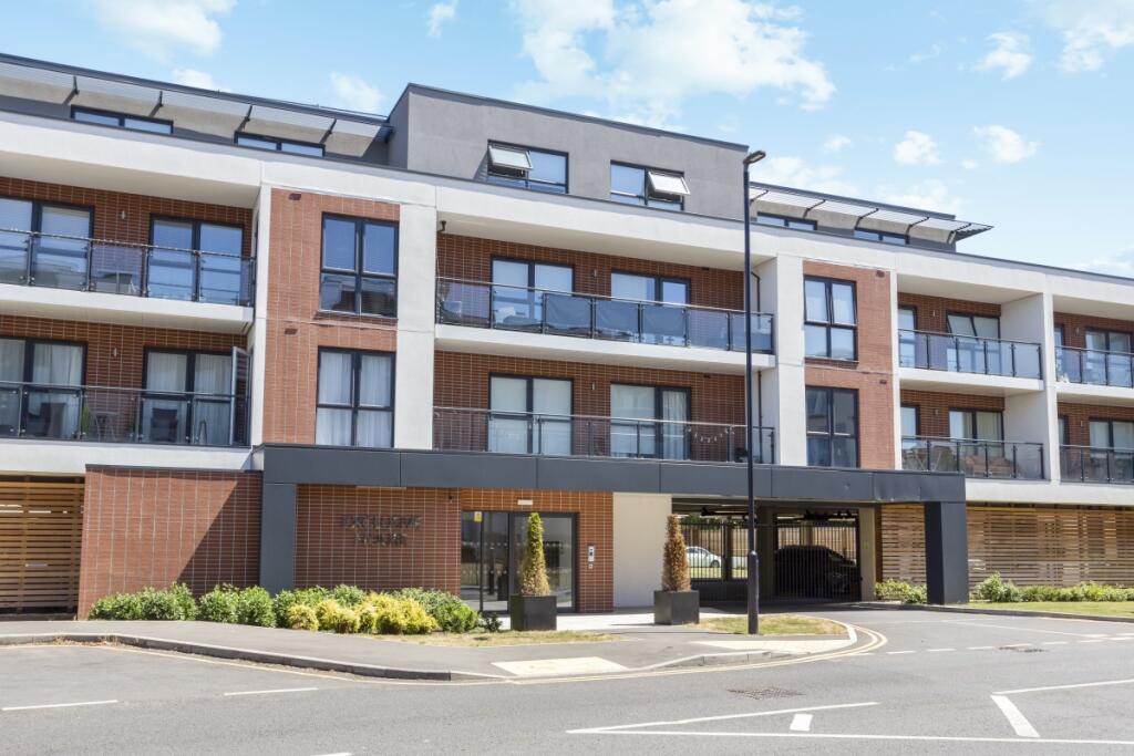 Main image of property: Oldfield Road Maidenhead SL6