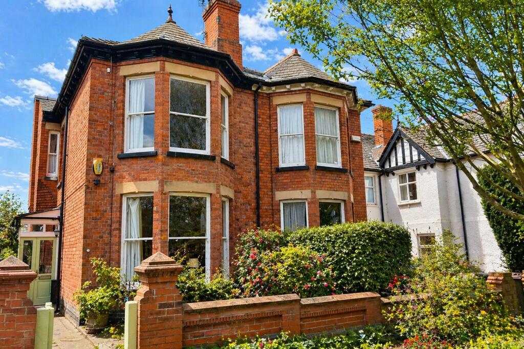Main image of property: Rosebery Avenue, Lincoln, LN1 1ND