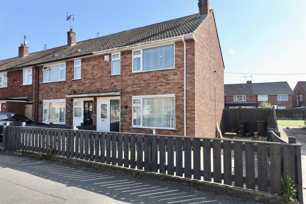 Main image of property: Stornaway Square, Hull