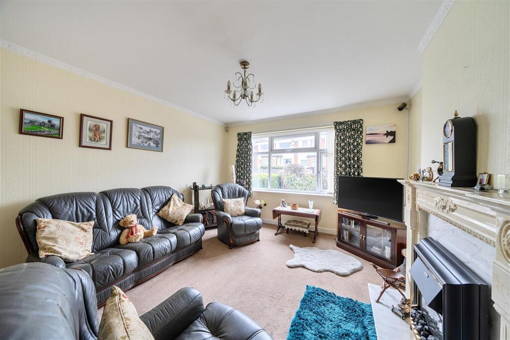 Freemantle Road, Rugby, CV22 - View 4
