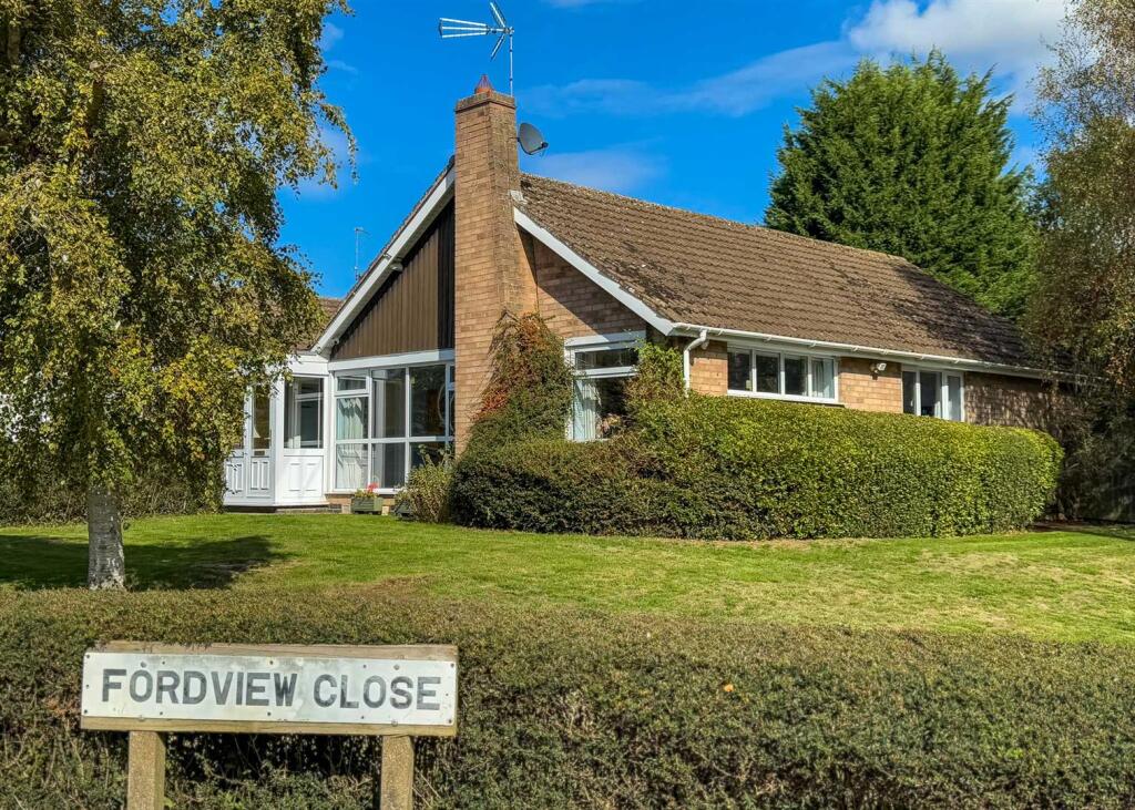 3-bed detached on Fordview Close, Great Glen, Leicester, £450,000