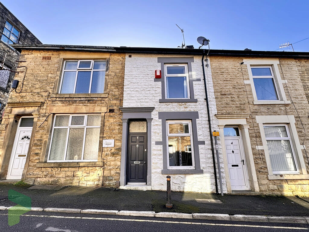 2-bed terraced on Lloyd Street, Darwen, £95,000