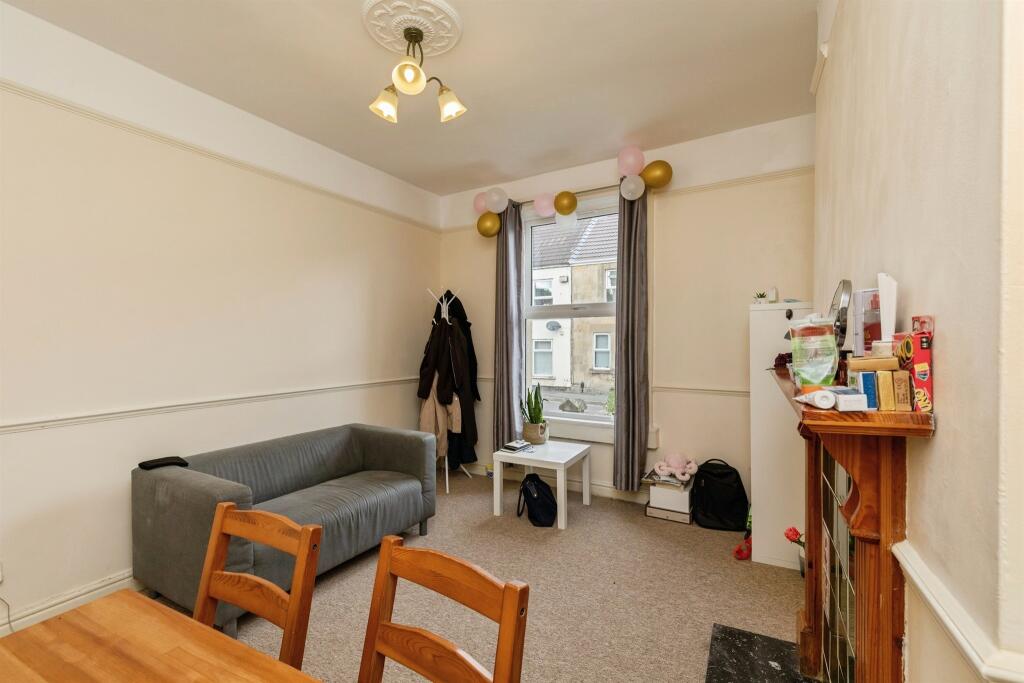 Apartment in Bath, Locksbrook - View 3