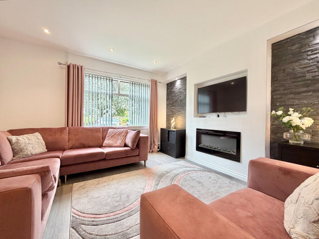 House in Denny, Falkirk - View 5