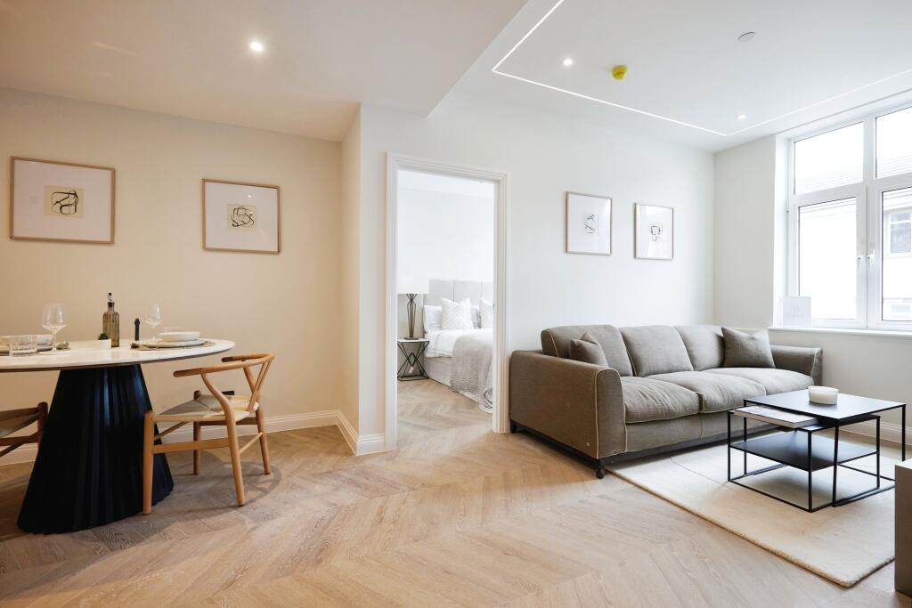 Main image of property: PRINCES STREET DORCHESTER