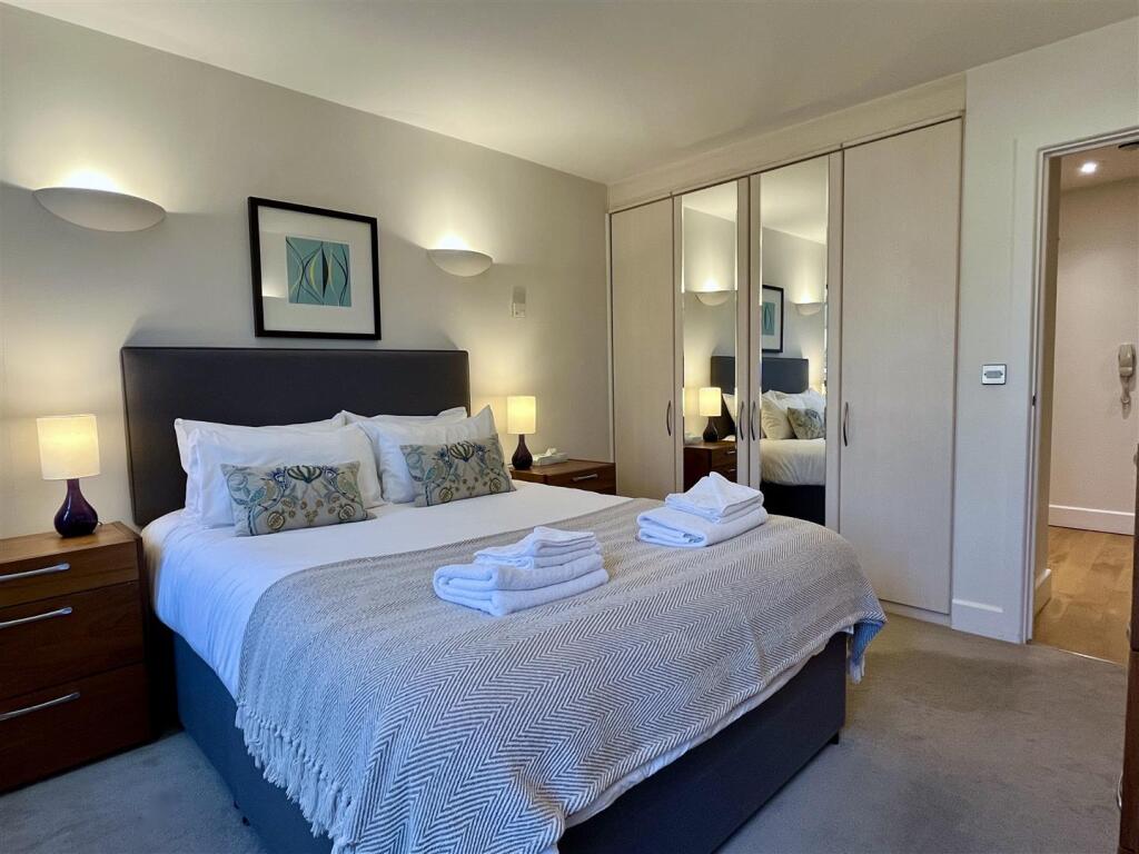 Main image of property: Chesterton Road, Cambridge