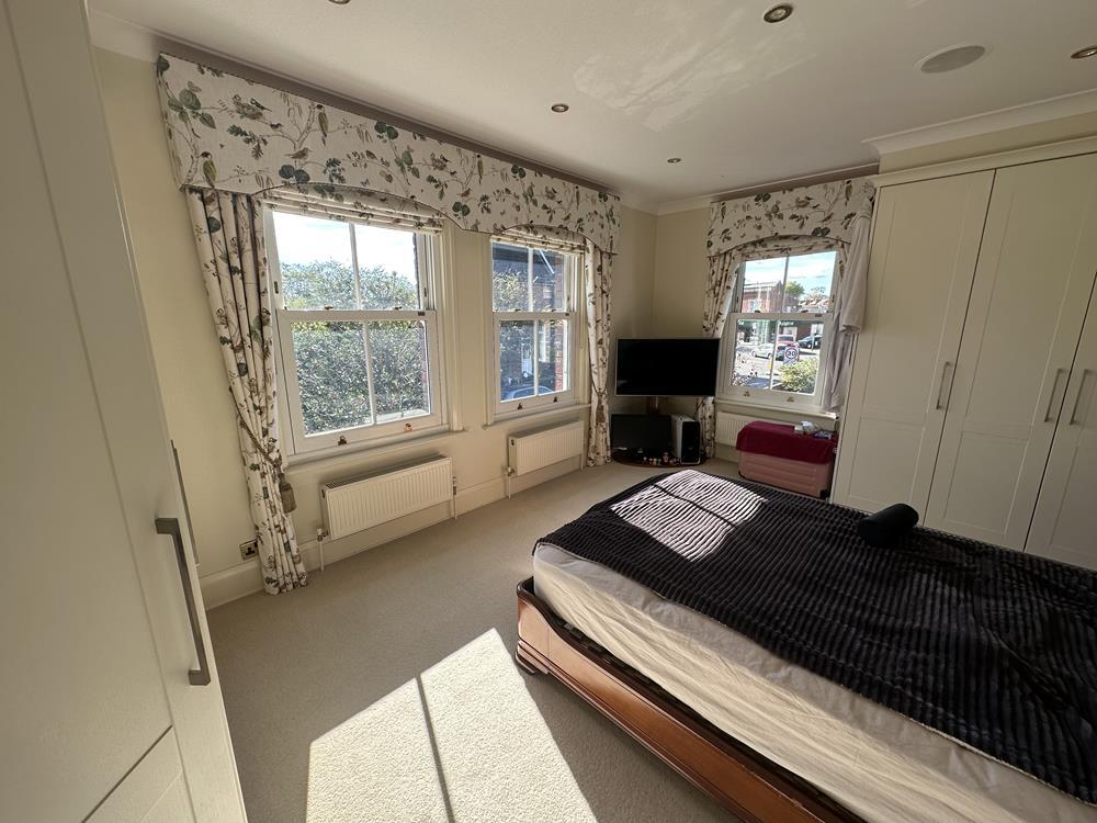 Kimbolton Road, Bedford, MK40 - View 2