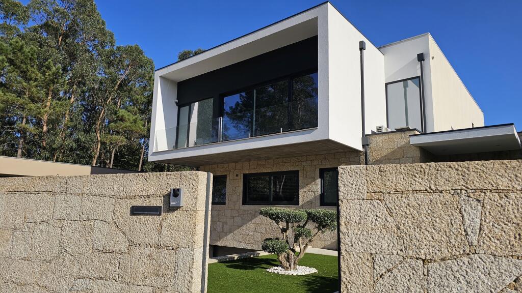 Main image of property: Oporto, Vila do Conde