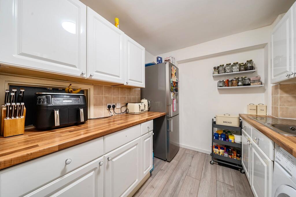 House in Arun, Aldwick - View 4