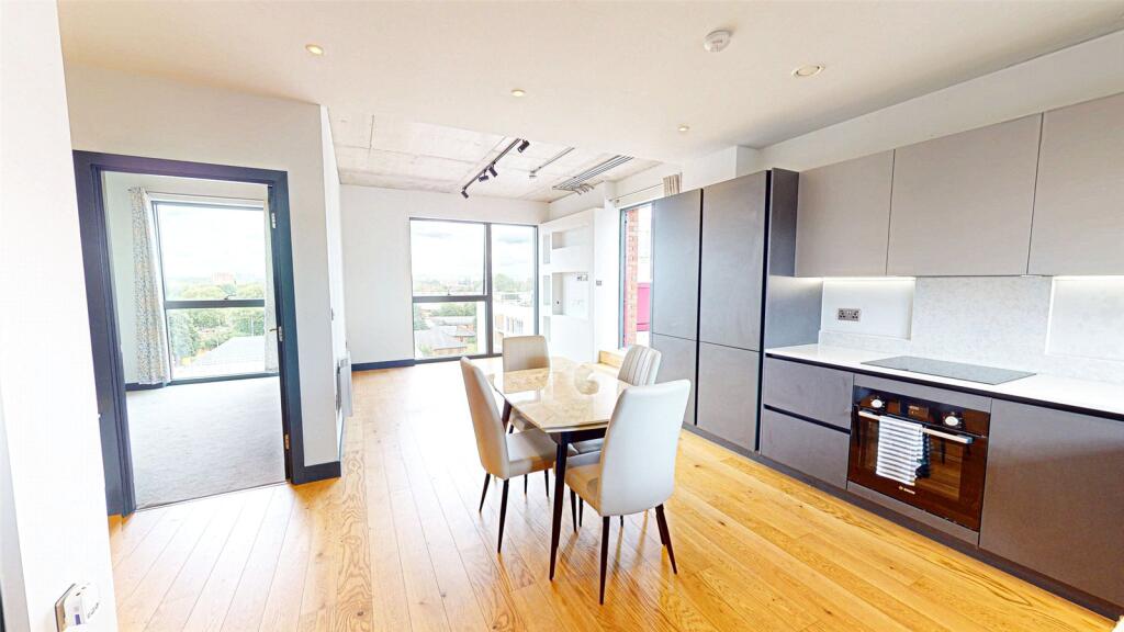 2-bed apartment on 18 Addington Street, New Cross Central, M4, £375,000